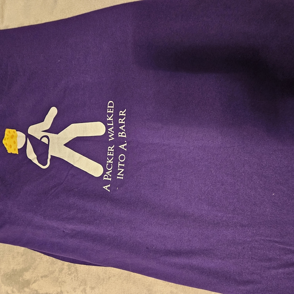 Minnesota Vikings Purple Graphic T-Shirt
